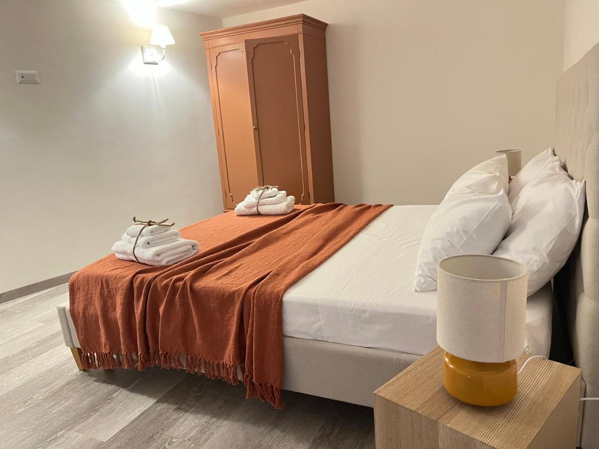 A Casa Di Toto * Naples